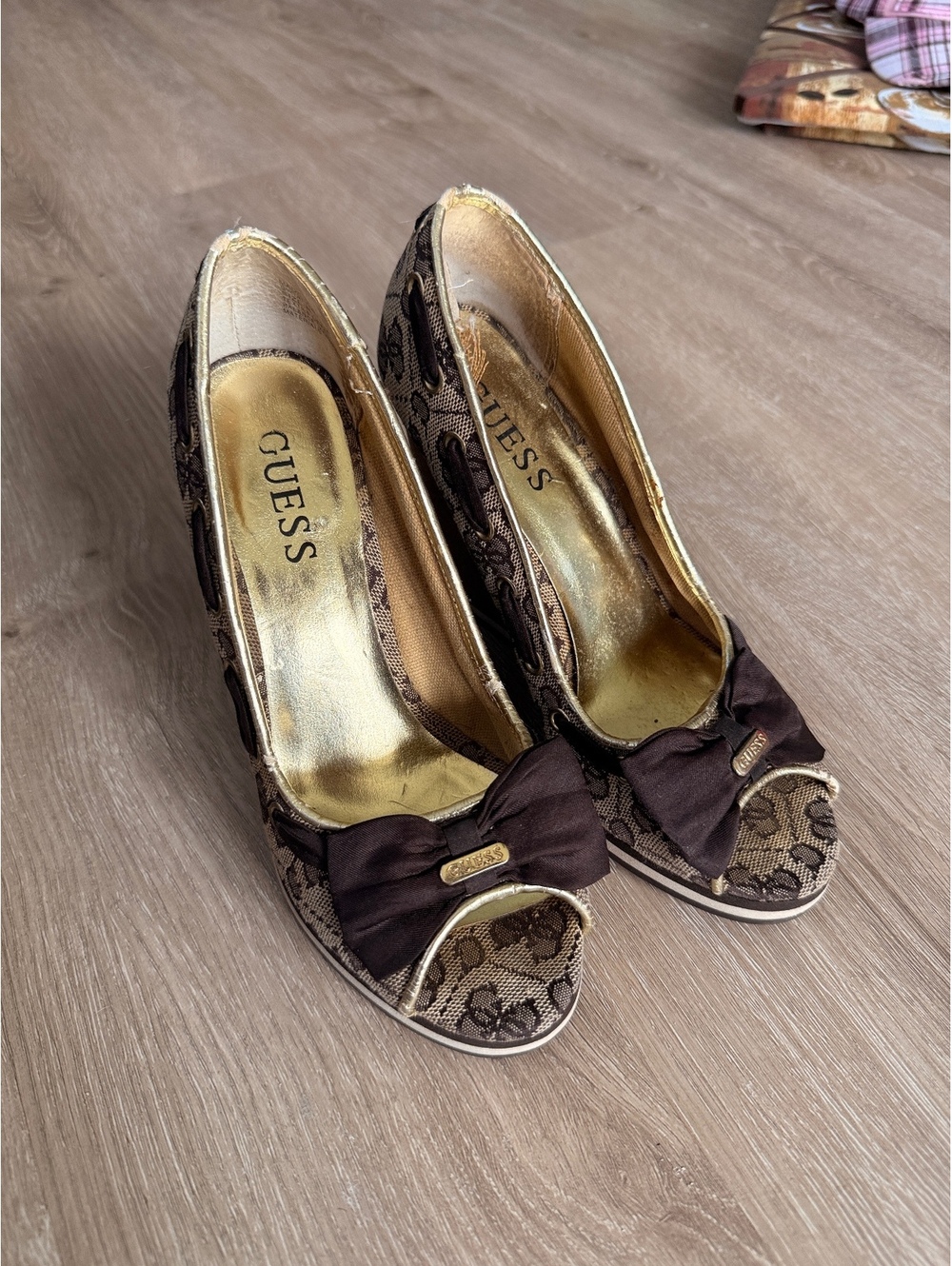 Guess Size 6 Women's Brown Lace Peep Toe Wedge Heels